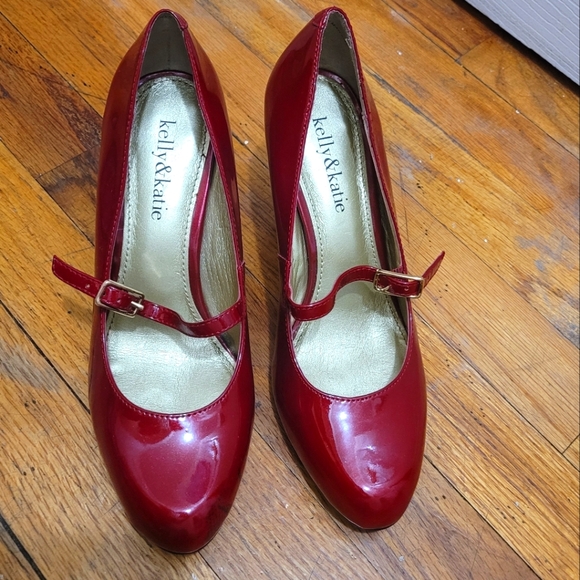 Kelly & Katie Caris Red Patten Mary Jane Leather High Heels - Picture 1 of 12